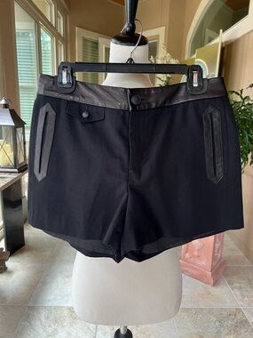 Rag & Bone Leather trim shorts, size 8.